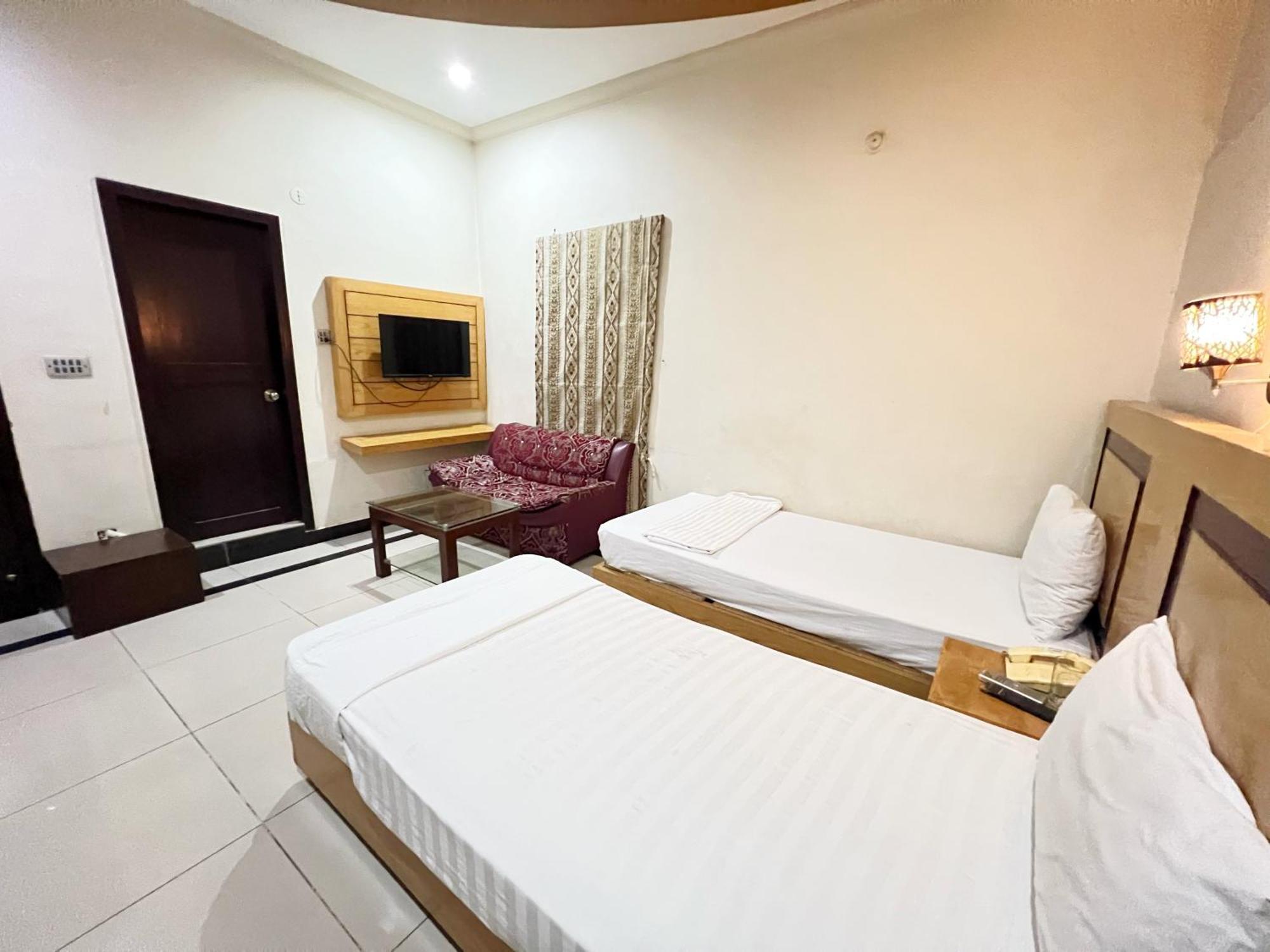 The Grand Hotel Multan Exterior photo